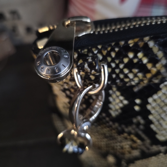 NWOT Henri Bendel W57TH Satchel Python Embossed Leather w/dustbag - Picture 5 of 16